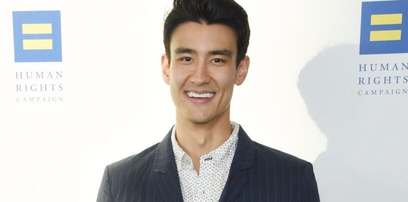 Les scènes torrides d'Alex Landi sont à la mode en ligne et nous bavons