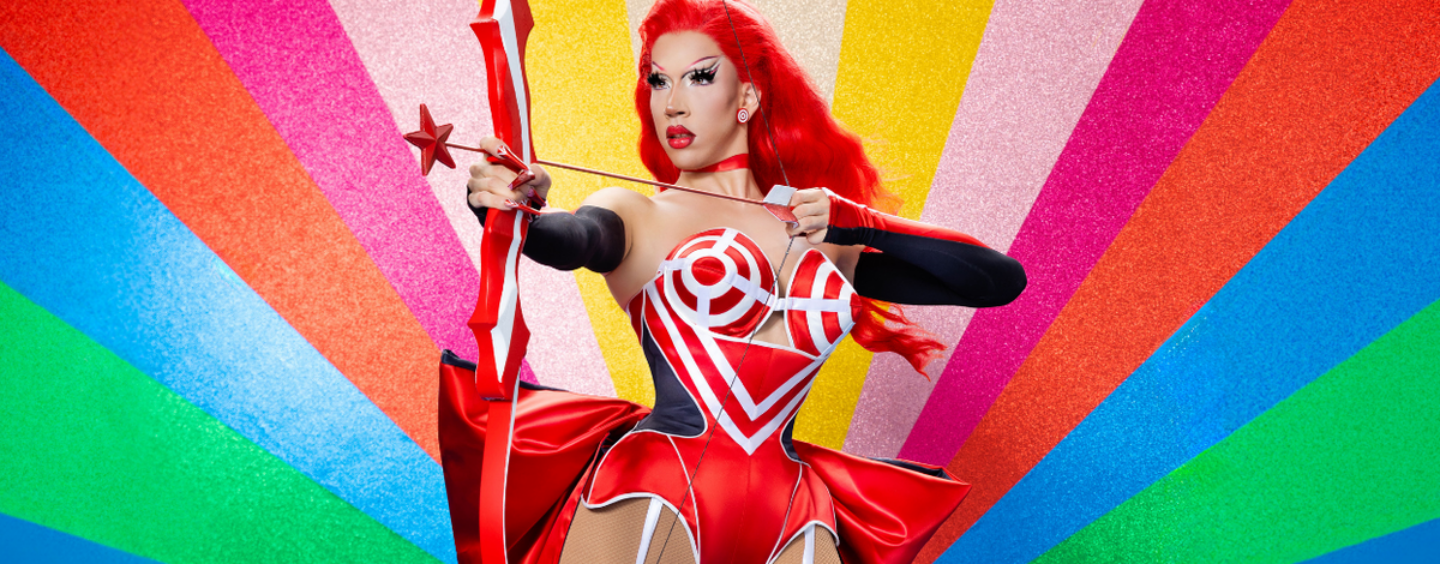 La reine de « RPDR Global All Stars », Tessa Testicle, embrasse son « ère de menace » et nous VIVONS POUR ÇA.