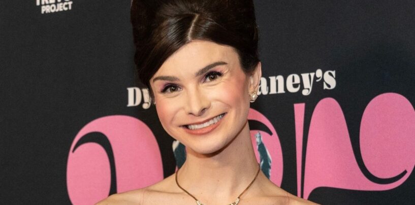 Dylan Mulvaney s'exprime après que des « travestis » ont affirmé qu'elle devait être née femme