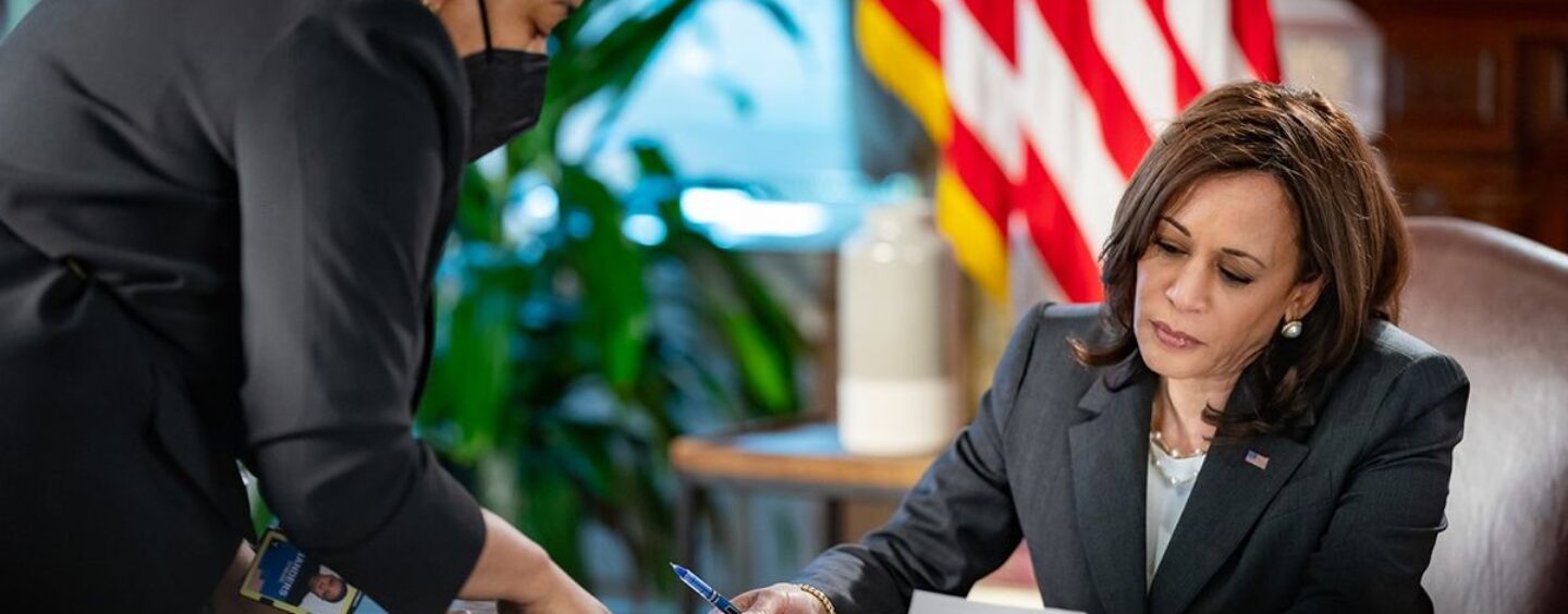 Kamala Harris défendra-t-elle les réfugiés LGBTQ+ à la frontière de l’égalité ?