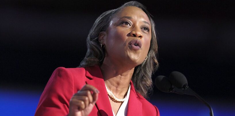La sénatrice de Californie Laphonza Butler parle de Harris, du DNC et de l'intimidation d'Ann Coulter