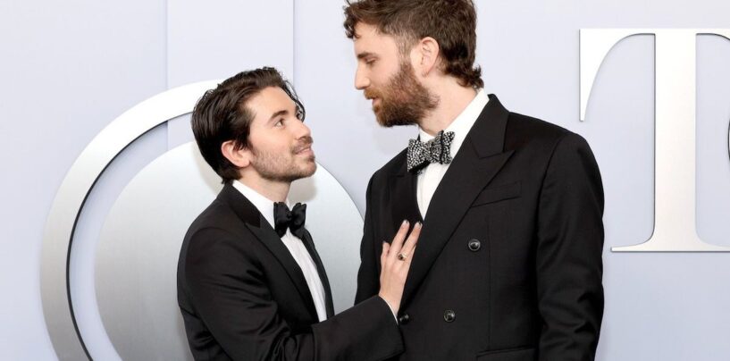 Ben Platt épouse Noah Galvin lors d'une célébration à New York