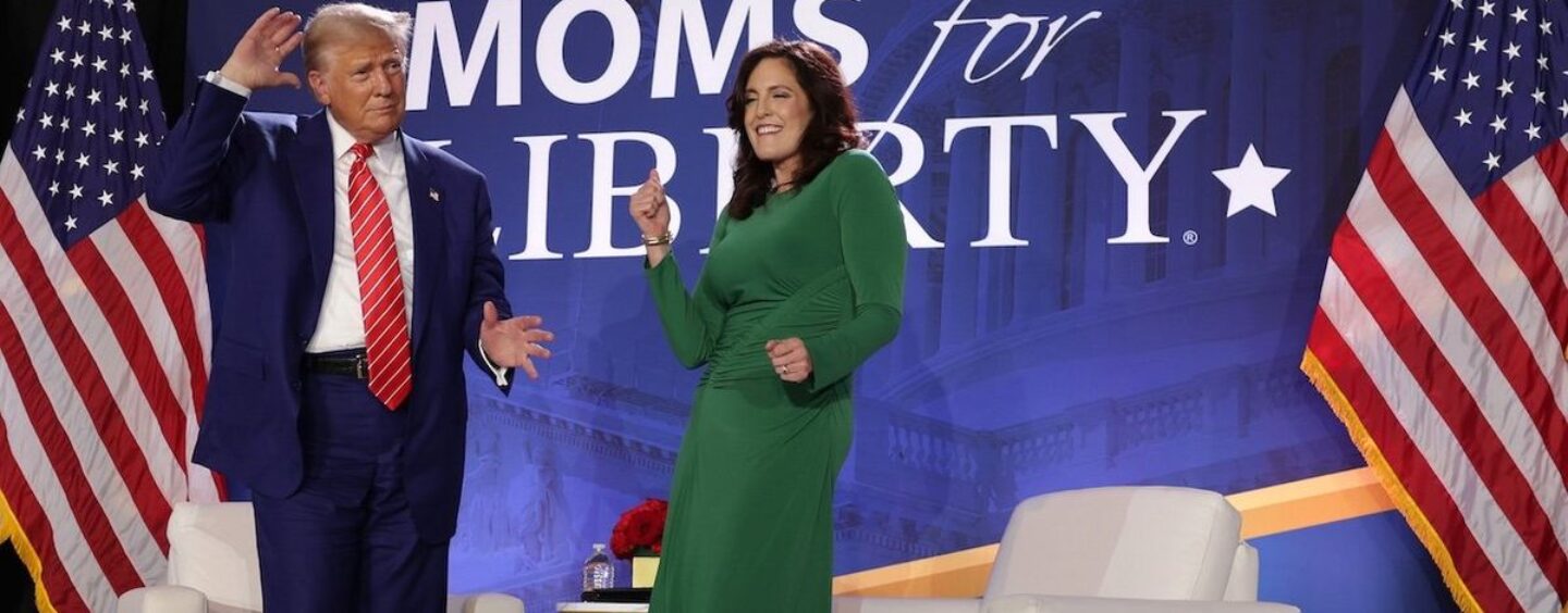 La fondatrice de Moms For Liberty « reconnaissante » du mensonge de Trump sur la chirurgie transgenre à l'école