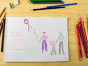 Orgueil, préjugés et réunions de parents d'élèves : un guide pour les familles LGBTQ+ cette année scolaire