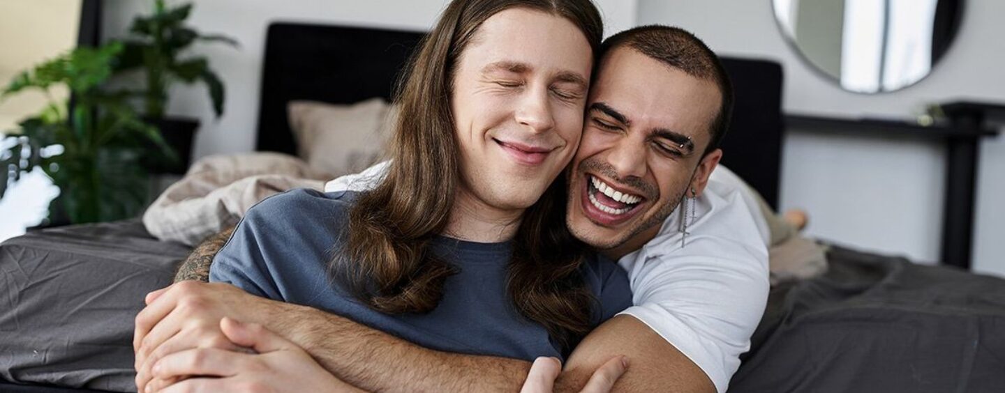35 moments gênants qui peuvent survenir lors d'un rapport sexuel entre hommes