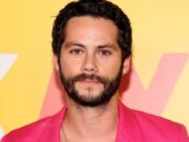 Dylan O'Brien porte un short booty dans la vidéo torride des coulisses de « Saturday Night »