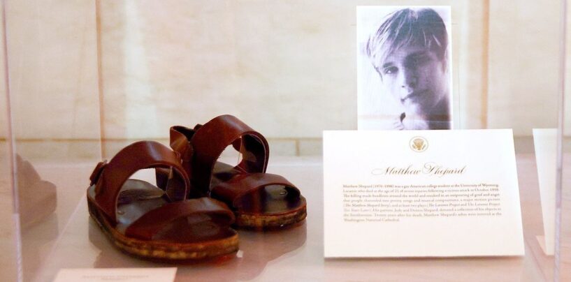 Le principal qui a proposé « une perspective chrétienne » sur la mise en scène du projet Laramie voit son procès pour discrimination relancé