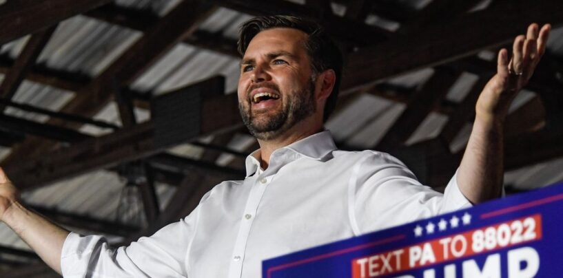 7 des moments les plus douloureusement gênants et donc HILARANTS de JD Vance, jusqu'à présent