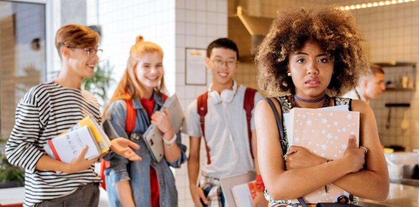 3 % des lycéens sont transgenres – et leurs écoles ne les soutiennent pas suffisamment : CDC