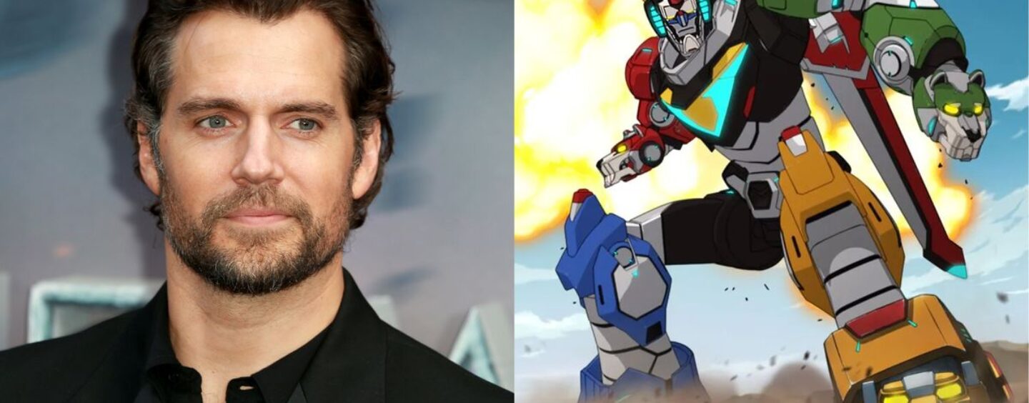 Le beau Henry Cavill est sur le point de nous faire SWOON dans le film Voltron en direct