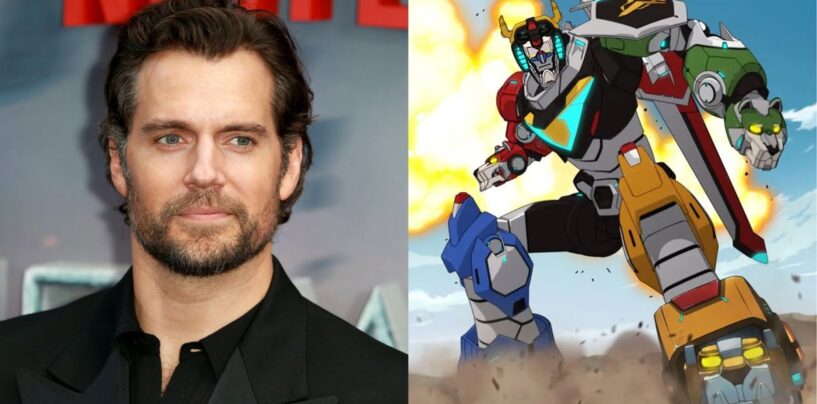 Le beau Henry Cavill est sur le point de nous faire SWOON dans le film Voltron en direct