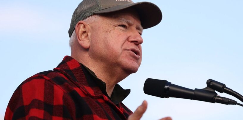 Tim Walz défend longuement les jeunes queer et trans dans une interview avec Glennon Doyle