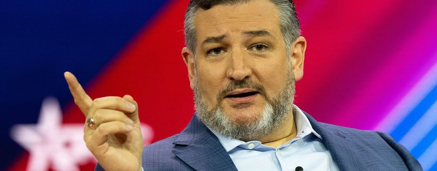 Ted Cruz utilise des images non autorisées d'étudiants cisgenres dans des publicités anti-transgenres