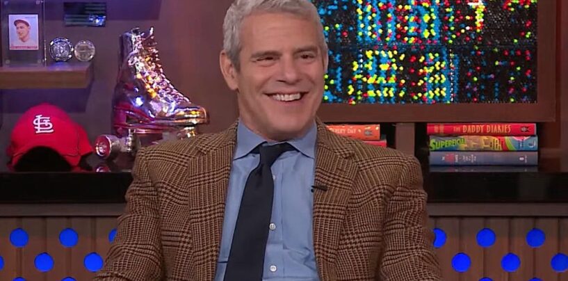 Andy Cohen avoue qu'il était haut comme un cerf-volant lorsqu'il chantait avec ce célèbre boys band