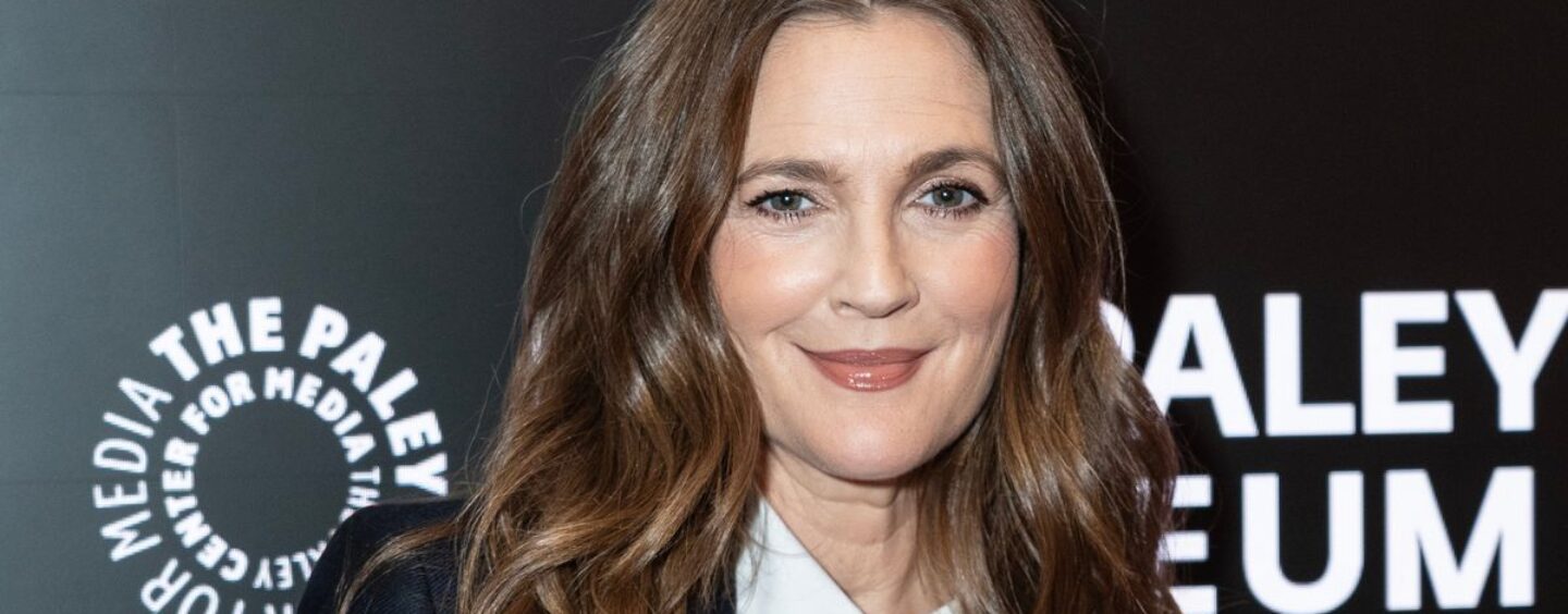 Drew Barrymore se surprend en admettant qu'elle aime les « ciseaux »