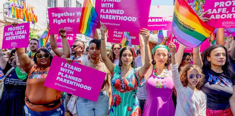 L'avortement est le problème le plus important pour les femmes de moins de 30 ans lors des élections (enquête)