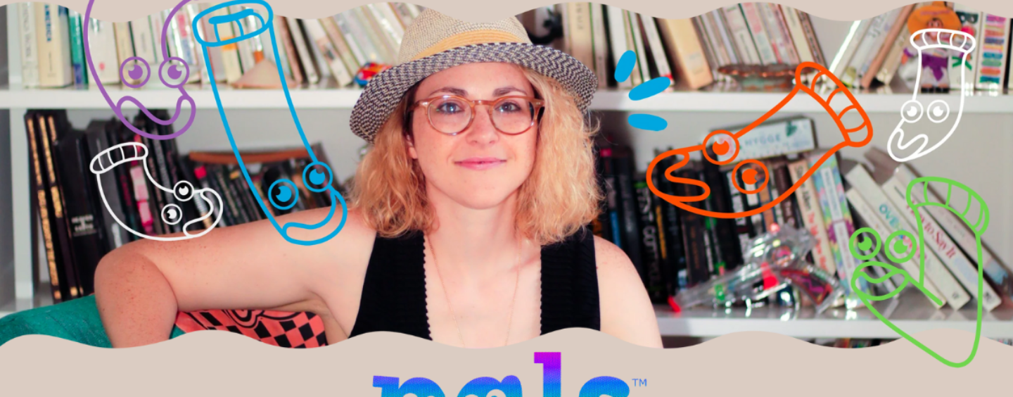 Chaussettes Pals : célébrer des amitiés improbables à travers des designs dépareillés