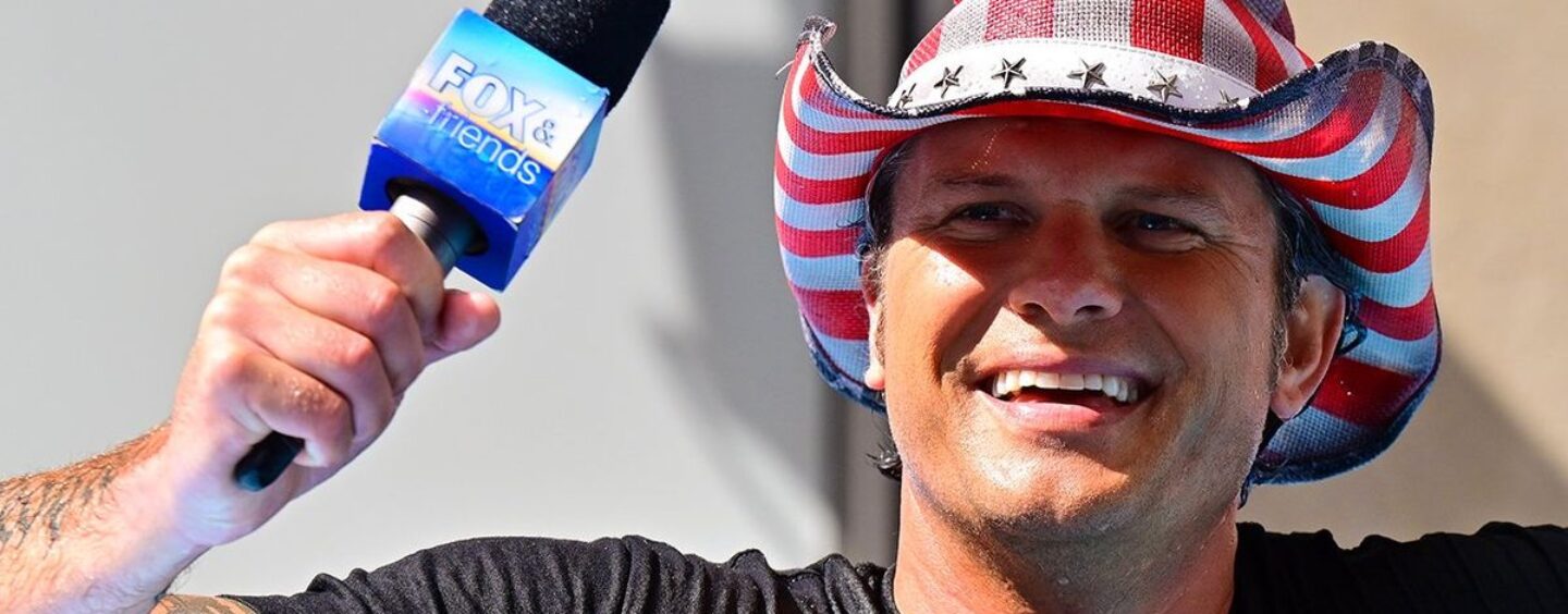 Qui est Pete Hegseth, l'animateur de Fox News qui ne se lave pas les mains et que Trump a nommé au poste de secrétaire à la Défense ?