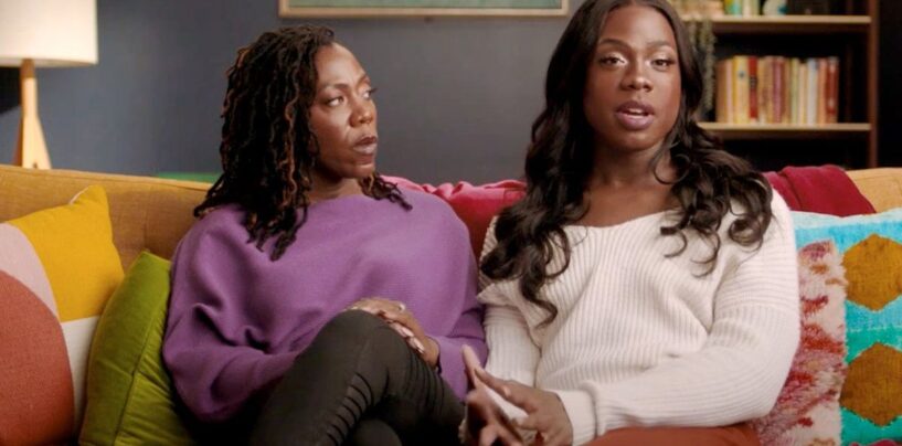 Une femme trans et sa mère parlent d'acceptation et d'apprentissage avec amour dans la nouvelle vidéo du Trevor Project