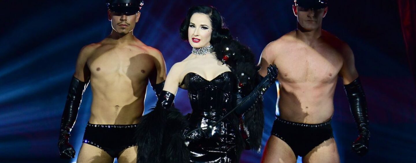 Dita Von Teese promet beaucoup de fétichisme et très peu de vêtements dans son show à Vegas