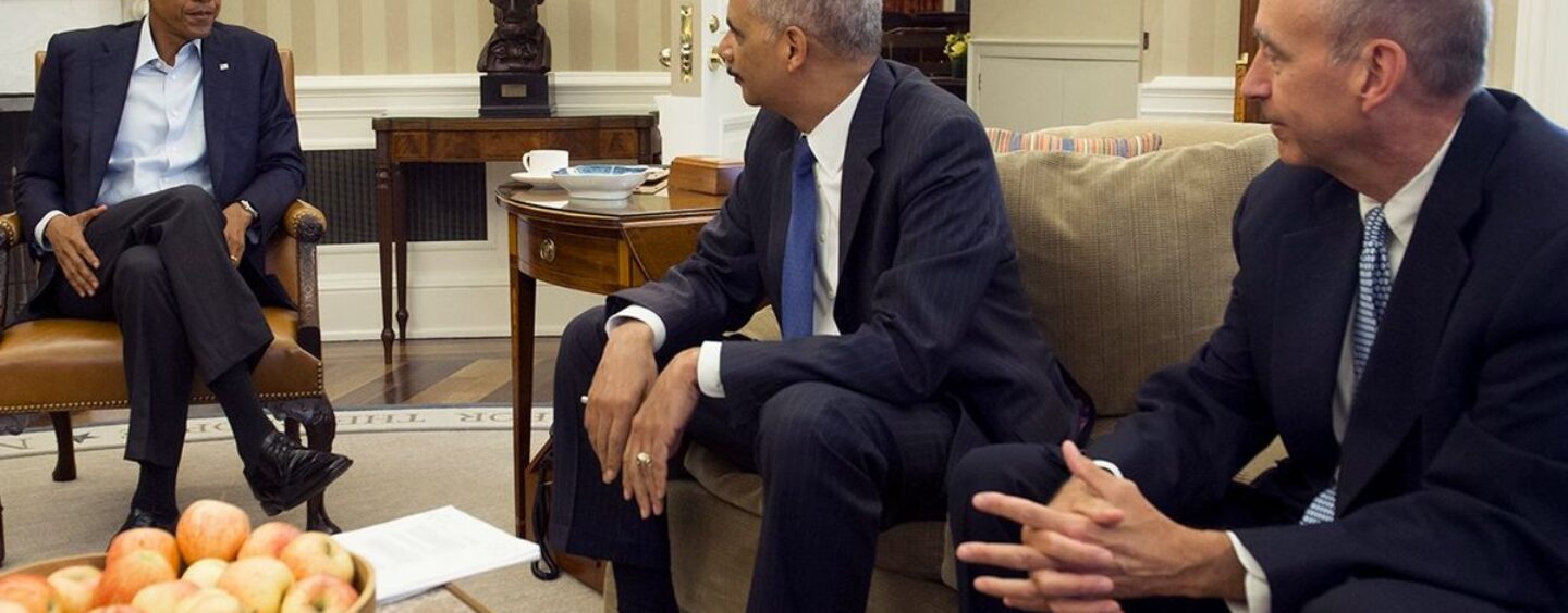 L'ancien conseiller d'Obama à la Maison Blanche explique ce qui pourrait arriver aux nominations de Trump au Cabinet