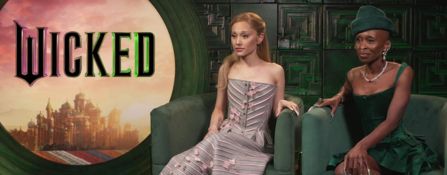 Ariana Grande et Kristin Chenoweth sont d'accord : Glinda de Wicked est « un peu dans le placard »
