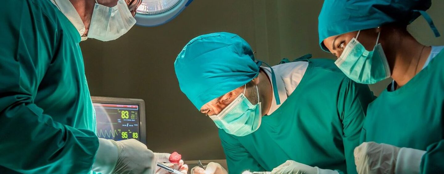 Le gouvernement fédéral assouplit les règles sur les transplantations d'organes entre donneurs et receveurs séropositifs