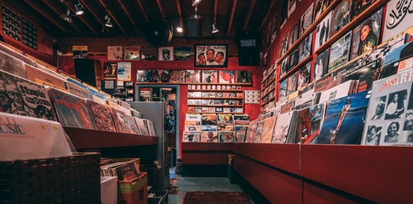 22 Sorties du Record Store Day Black Friday que les fans de musique queer doivent connaître