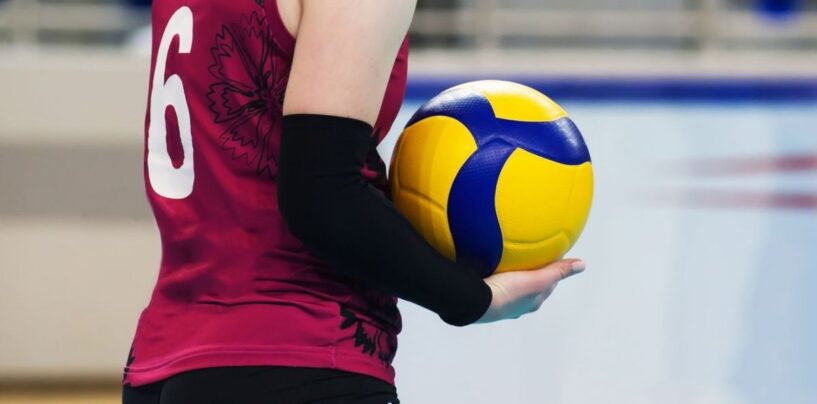 L’équipe universitaire de volley-ball au cœur du débat anti-transgenre entre étudiants et athlètes perd le tournoi