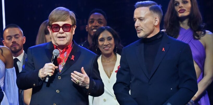 Elton John partage une mise à jour déchirante sur sa santé : « J'ai perdu la vue »