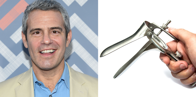 L'animateur de Gay Bravo, Andy Cohen, apprend ce qu'est un spéculum et nous hurlons