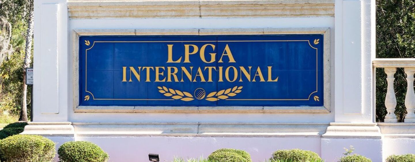 Les nouvelles politiques du golf professionnel pour les golfeuses trans excluent les joueuses