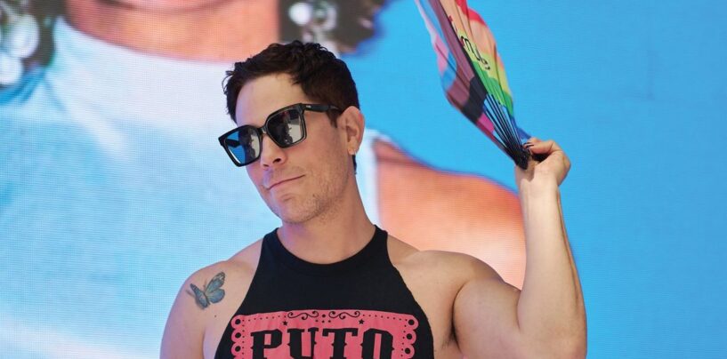 Le musicien Christian Chávez explique comment il a appris à s'approprier sa bizarrerie