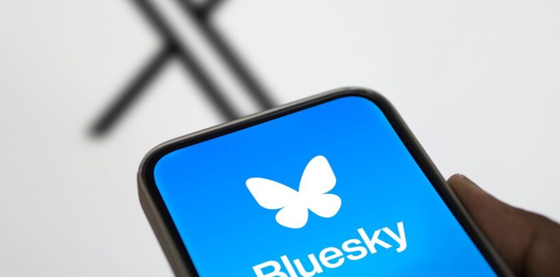 Bluesky fait face à son premier test de sécurité LGBTQ+ alors que les utilisateurs demandent l'interdiction du podcasteur anti-trans Jesse Singal