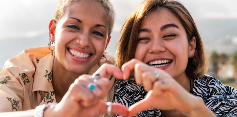 Comment rester amis après une rupture ? Les experts se prononcent sur cette transition délicate