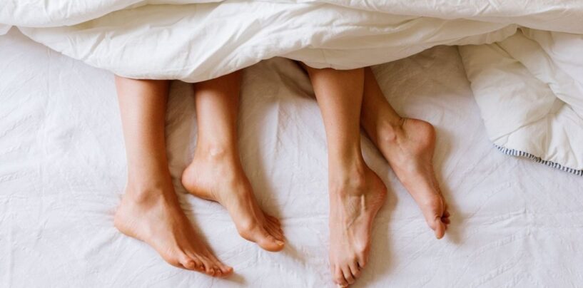 Comment les agences d'escorte lesbiennes sont devenues une forme de soins personnels au Japon