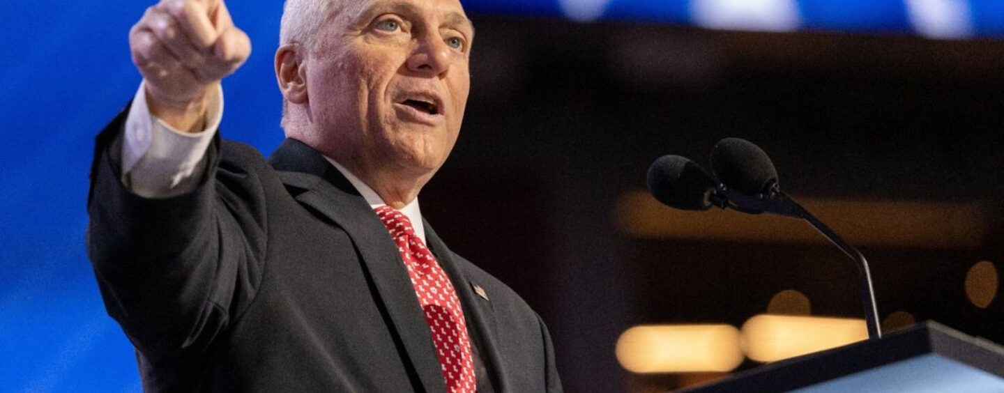 Steve Scalise blâme bizarrement le « DEI » et le « wakeness » pour l'attaque terroriste de la Nouvelle-Orléans