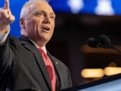 Steve Scalise blâme bizarrement le « DEI » et le « wakeness » pour l'attaque terroriste de la Nouvelle-Orléans