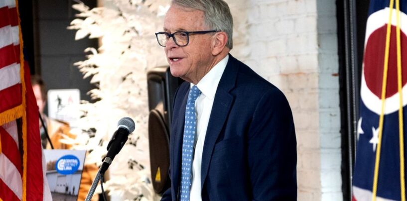 L'Ohio adopte le projet de loi « honteux » « Ne dites pas gay » alors que le gouverneur Mike DeWine le signe