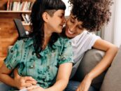 De vrais conseils pour aborder les femmes quand on est une saphique timide selon de vraies lesbiennes