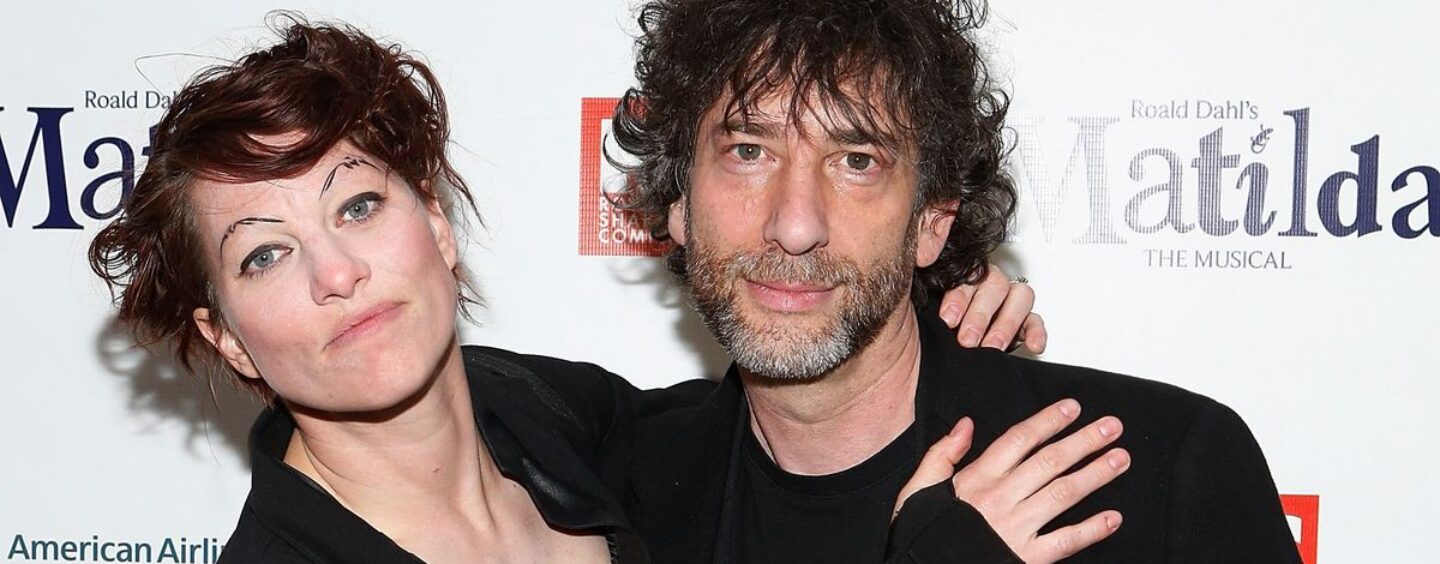 Amanda Palmer brise le silence après que son ex-mari Neil Gaiman a été accusé d'agression sexuelle