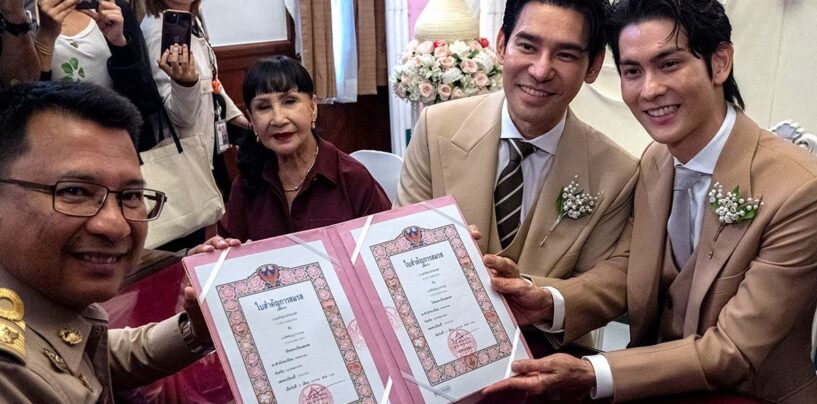 Des centaines de couples se marient alors que la Thaïlande légalise l'égalité du mariage (sur les photos)