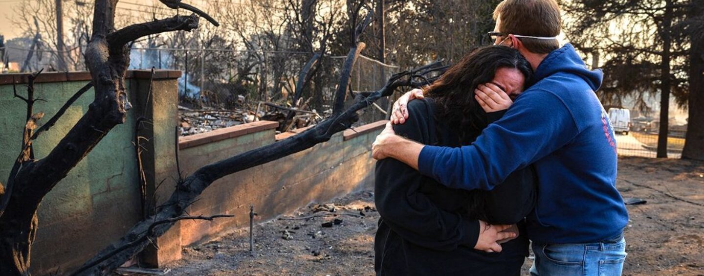 Une famille d'un membre du conseil gay du conseil d'Altadena a tout perdu dans l'incendie d'Eaton. Il espère que votre générosité durera