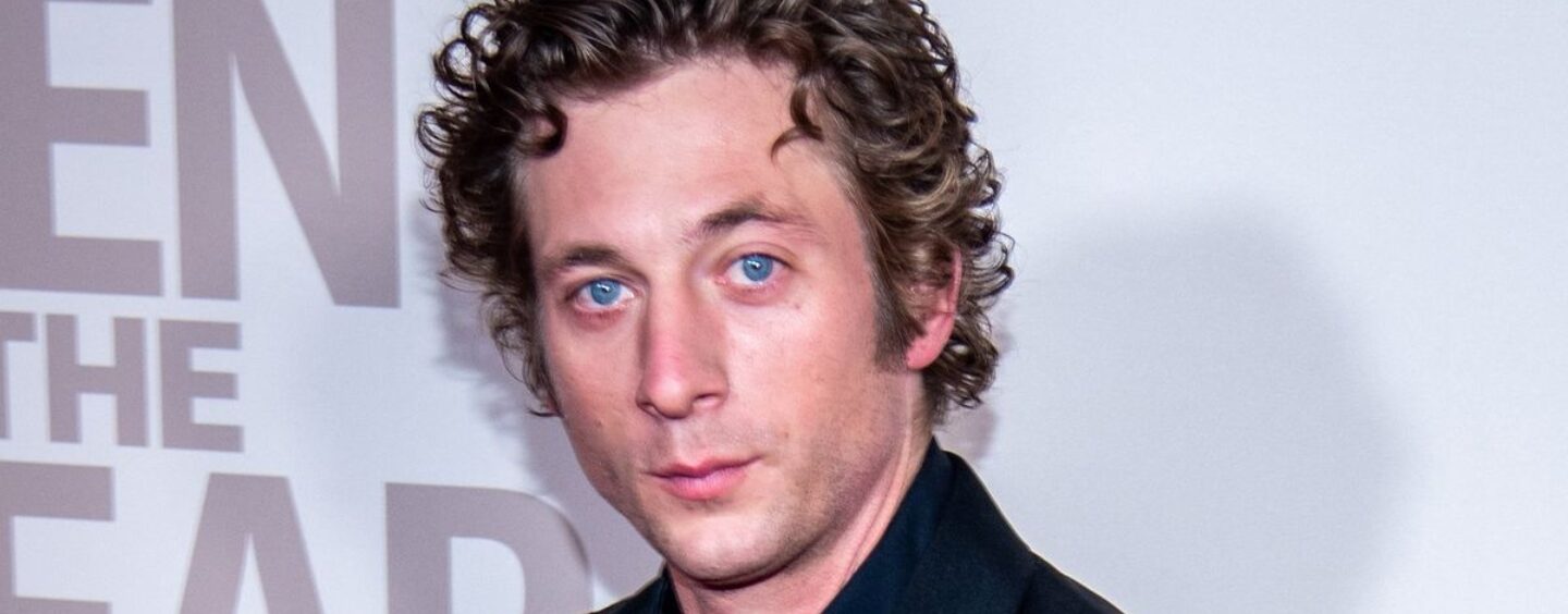 Jeremy Allen White pour jouer en tant qu'homme bisexuel dans une romance à venir pour Netflix