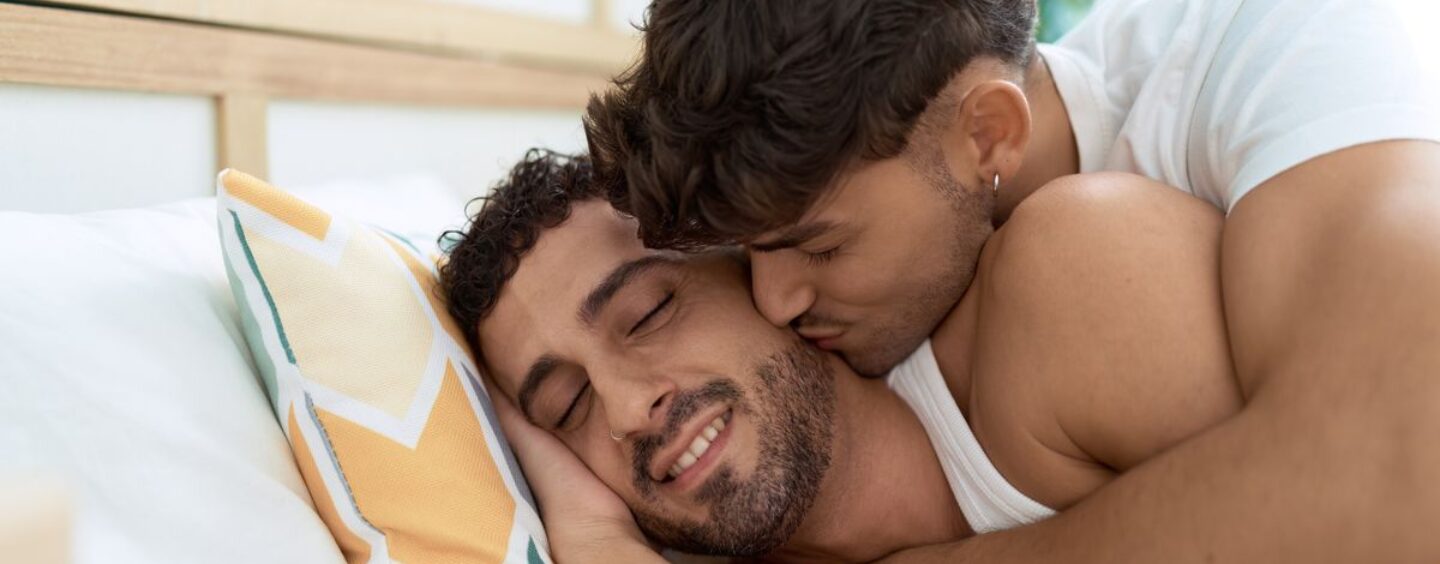 Les langues d'amour sont éteintes et des personnages érotiques se trouvent, mais que sont-ils?