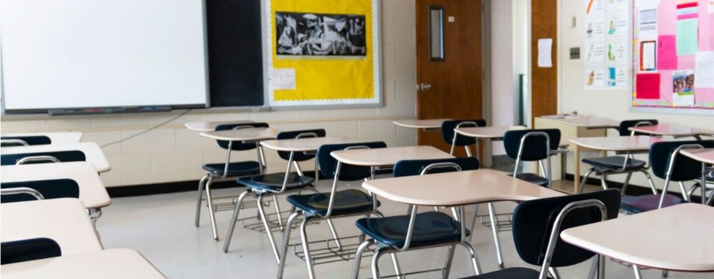 Breaking: Trump signe un décret exécutif ciblant les étudiants transgenres, leurs enseignants et leurs écoles