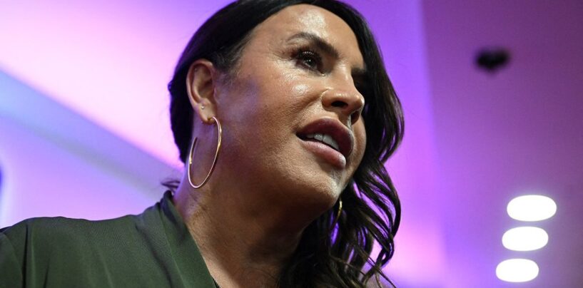 La star d'Emilia Pérez Karla Sofía Gascón fait face à un contrecoup pour les anciens poteaux