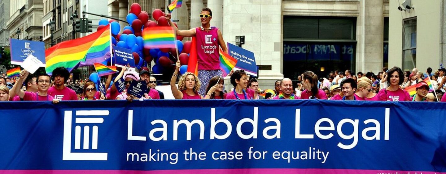 Fearless + Fighting Back: le plan de Lambda Legal pour protéger les droits des LGBTQ + et du VIH