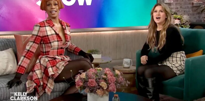Kelly Clarkson discute avec Laverne Cox et PDG de LGBTQ + Center: «Il devient un peu effrayant maintenant»