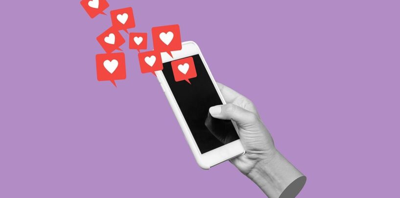 La réaction réconfortante de papa à son fils sort alors que Gay devient viral 8 ans plus tard